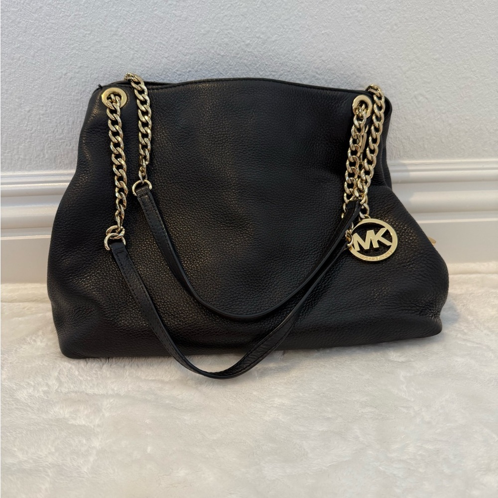 Michael Kors Jet Set Large Leather Tote Gold Chain Straps and Hardware